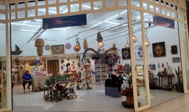 Projeto em shopping de Manaus reúne artesãos idosos e histórias de superação