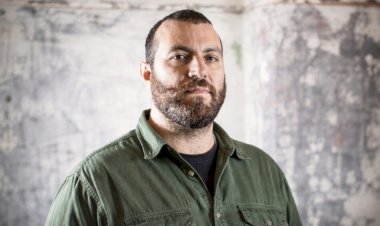 Cantor Kiko Dinucci estreia show ‘Rastilho’ nesta quinta em Manaus