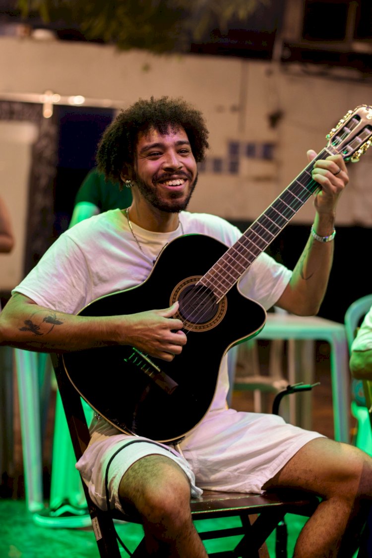Samba com Márcia Caminha e grupo Novos Barés anima evento gratuito no Shopping Manaus ViaNorte