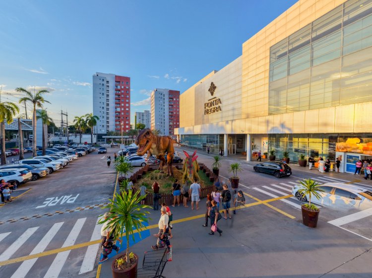 Shopping Ponta Negra promove encontro de fãs de dinossauros em Manaus